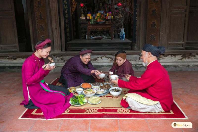 Vietnamese Dining Etiquette 