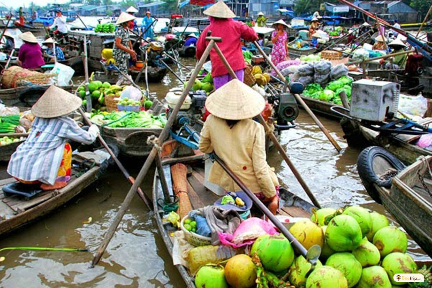 floating-market-mekong-delta