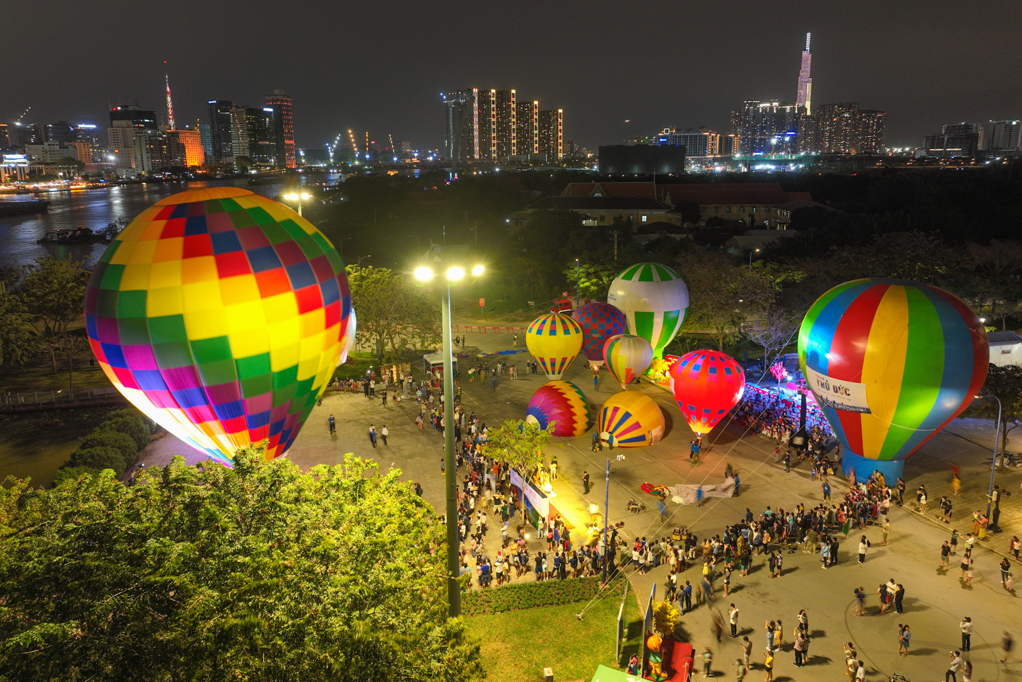 Night Hot Air Balloons